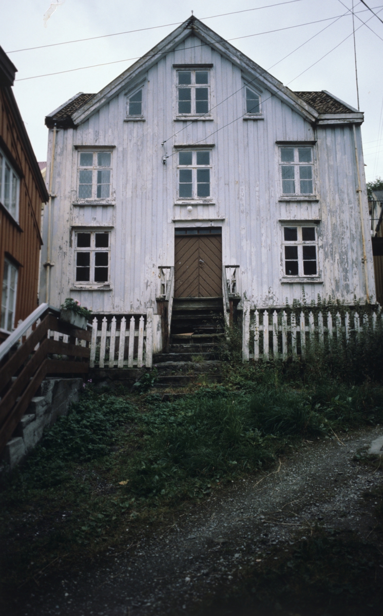 Kristiansund og området Innlandet med gammel bebyggelse . Illustrasjonsbilde fra Nye Bonytt 1977.