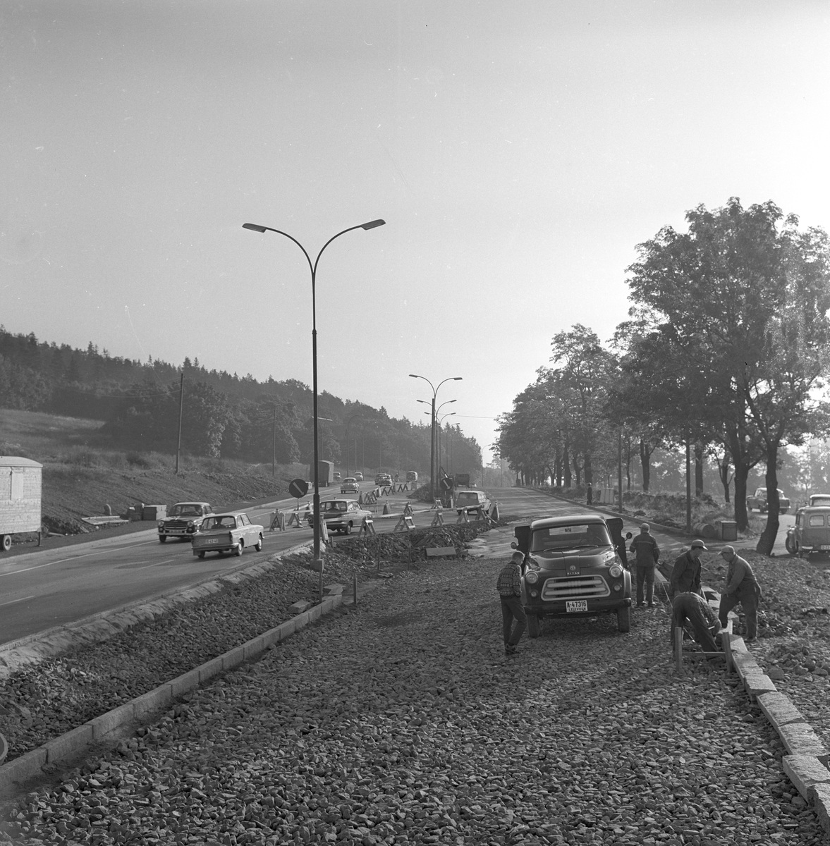 Veibygging på Riksvei 50. Fotografert august 1963.