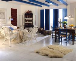 Sommerstue i gresk stil. Illustrasjonsbilde fra Bonytt 1987.