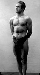 Portrett, mann i truse og håndkle. Karl Jørgensen.