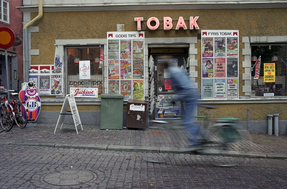 Tobakshandel, kvarteret Holmen, Fjärdingen, Uppsala 1991
