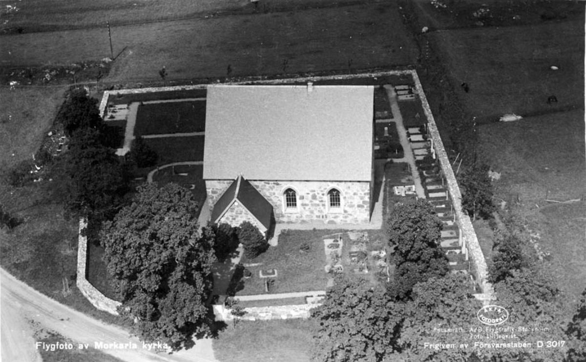 Flygfoto över Morkarla kyrka, Morkarla socken, Uppland 1936