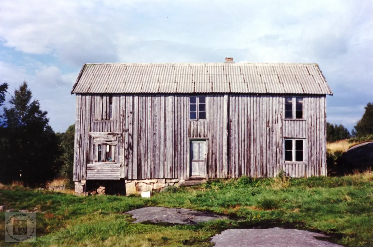 Gamalt hus på Solberg i Bjelland.