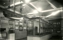 Norsk Sjøfartsmuseums første utstillingslokale. - Ridehuset 