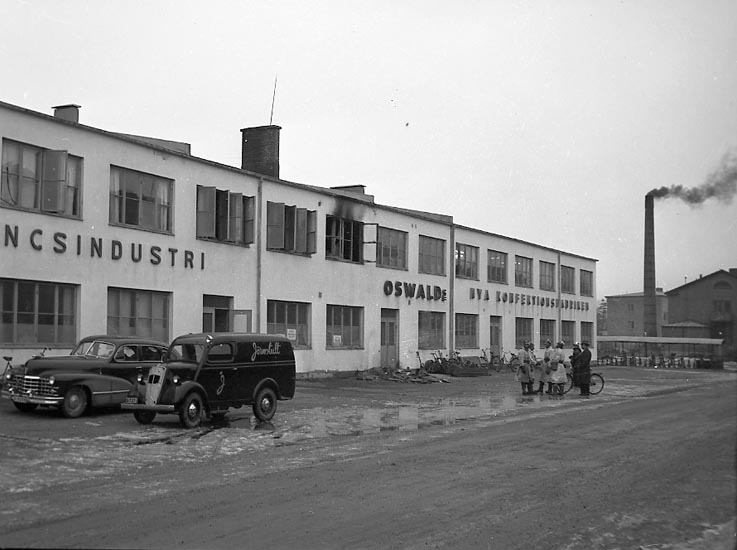 Enligt notering: "Brand på Klänningsindustri 12/3 1948".
