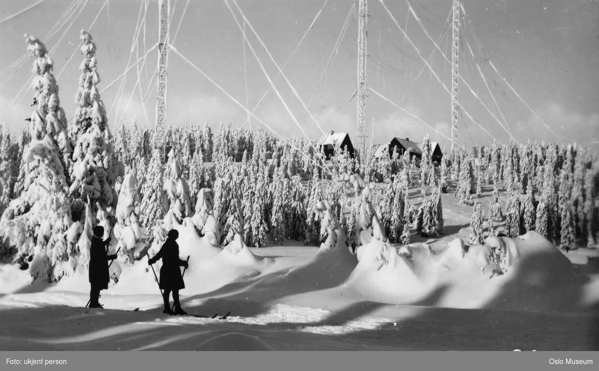 skog, snø, barn, skiløpere, Tryvannsmastene, radiomaster
