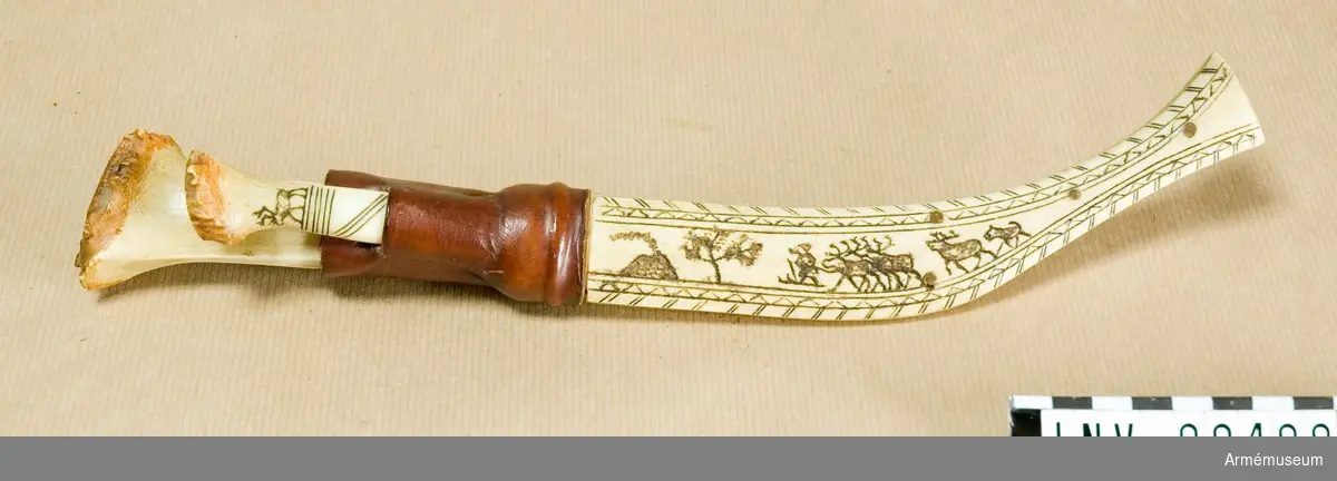 Samisk kniv med bikniv, svensk.