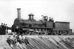 lokomotiv No. 5, jernbanelinje, jernbanearbeidere, menn, gut