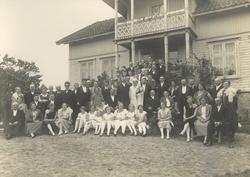 bryllup, gruppe, gårdsbruk, våningshus, brudepar,