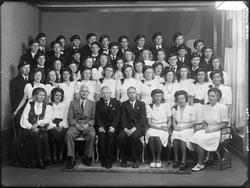 Studenter, gruppei, fotoatalier, studenterlue, bunad,