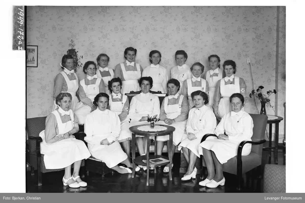 Søstergruppe ved Innhered Sykehus i 1949