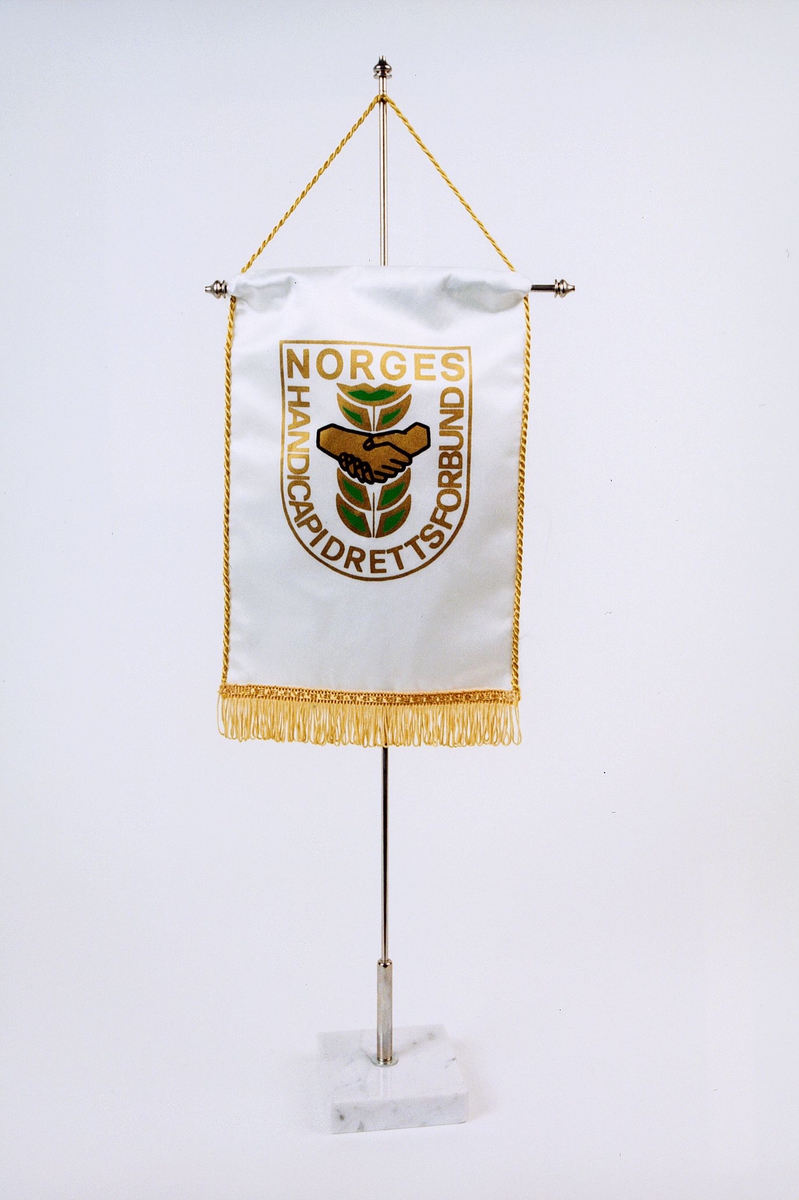 postmuseet, gjenstander, bordflagg, Norges Handicapforbund