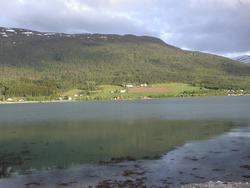 Vårpeneset sett fra Eidsvåg.