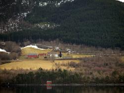 Nesset Prestegård sett fra Rød.