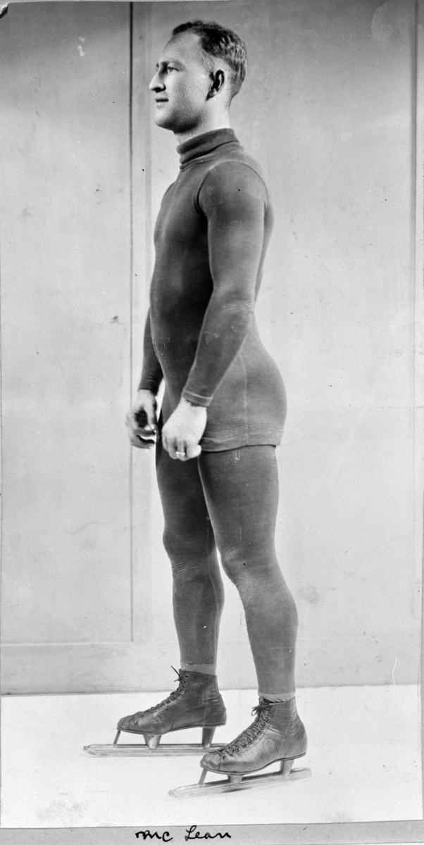 Skøyteløper Bobby McLean. Bobby McLean (født 1895, død 16. mai 1964) fra Chicago var en amerikansk skøyteløper. 
Han var en av de beste profesjonelle skøyteløpere i USA under første verdenskrig. Han var amerikansk mester fire ganger (1911-1914), og han slo Oscar Mathisen under hans opphold i USA. I 1920 kom han til Norge for revansjeoppgjør om det profesjonelle verdensmesterskap. Dette ble et møte som ble imøtesett med stor interesse, og som samlet et stort publikum på Frogner stadion. 