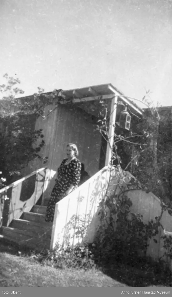 Kirsten Flagstad i Laguna Beach, California 1949. Kirsten Flagstad at Laguna Beach, California 1949. 