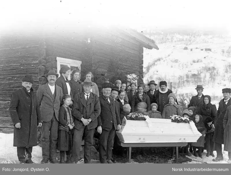 Begravelse i Tollheim etter Olav Kaasa