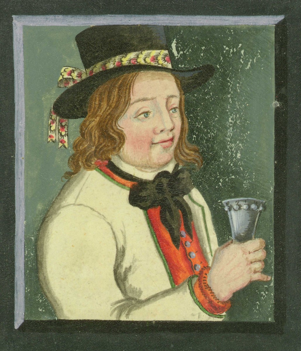 Portrett av brudgom fra Fana, Bergen, Hordaland, med drikkeglass/staup i hånden.