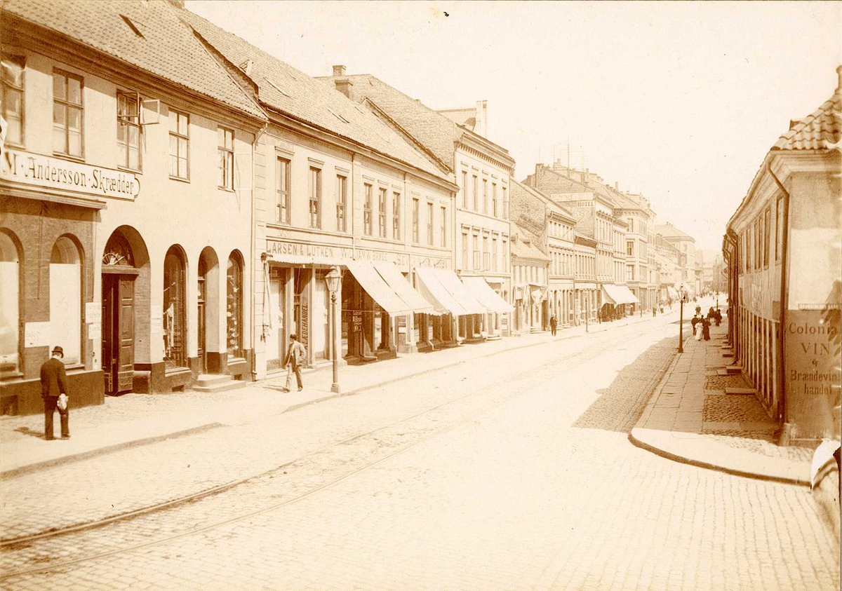 Storgata, Oslo. Gatebilde. - Norsk Folkemuseum / DigitaltMuseum